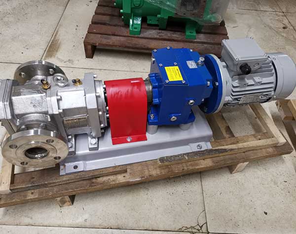 不銹鋼凸輪轉(zhuǎn)子泵型號的區(qū)別大嗎?設(shè)備特點(diǎn)是什么